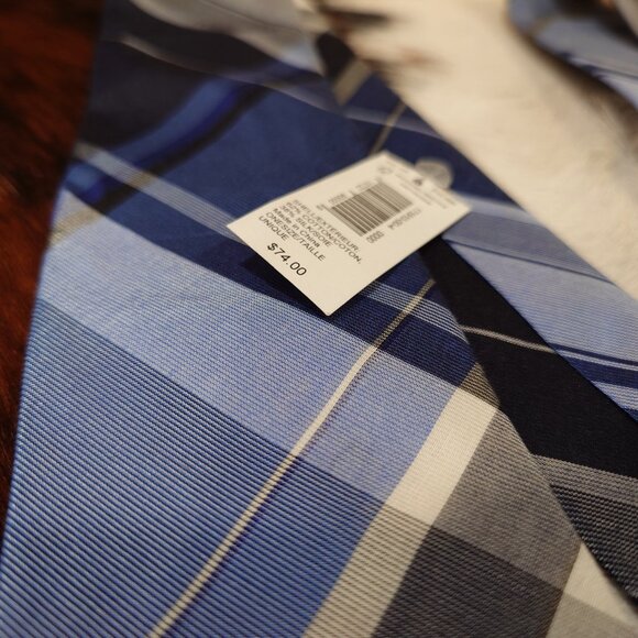 Banana Republic Blue, Black, White and Grey Tartan Cotton and Silk Tie - Picture 2 of 4